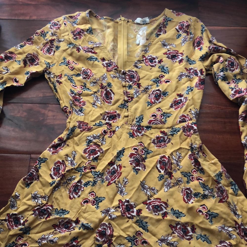 Yellow dress